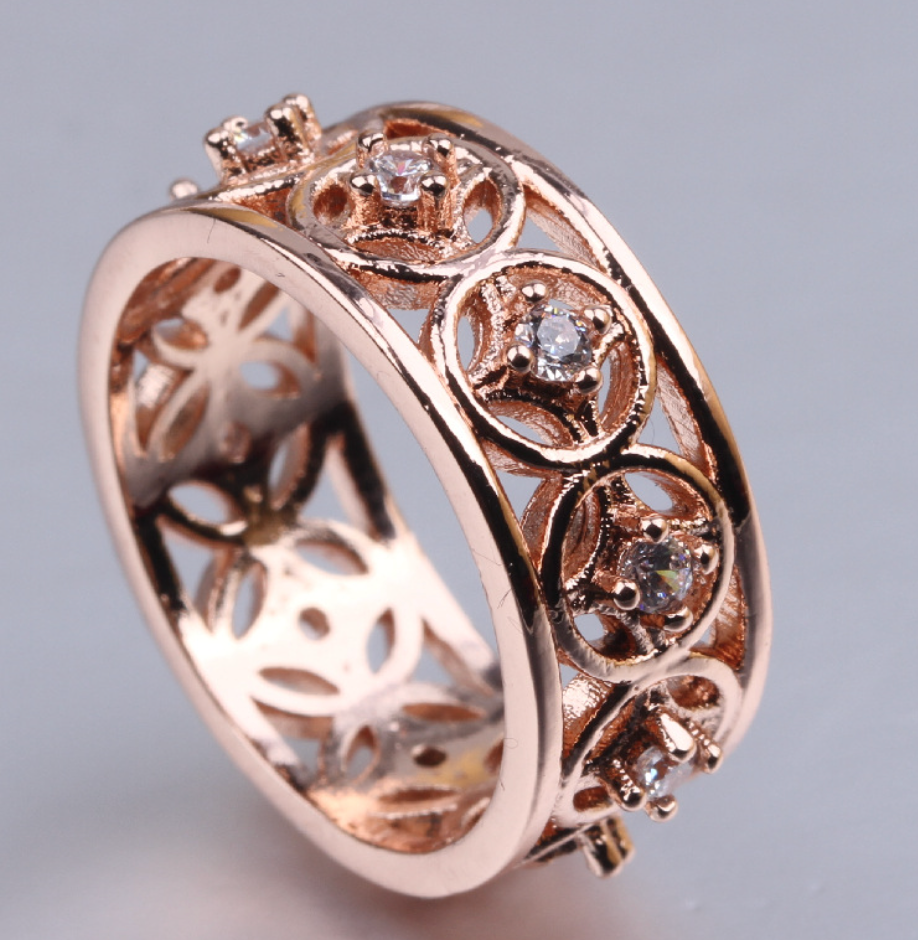 Vintage Hollow Rose Gold Ring