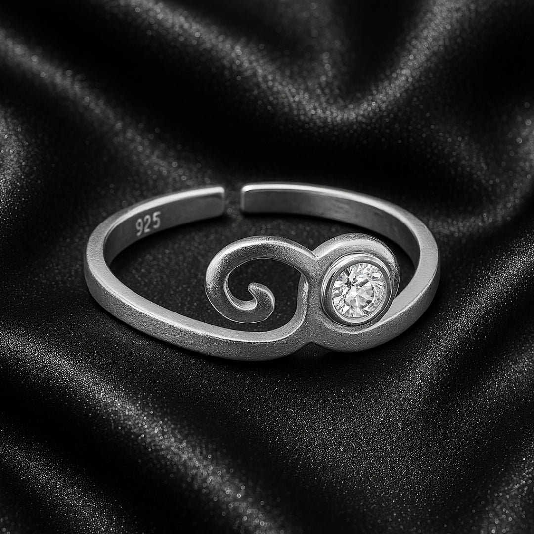 Wavy Crystal Silver Ring