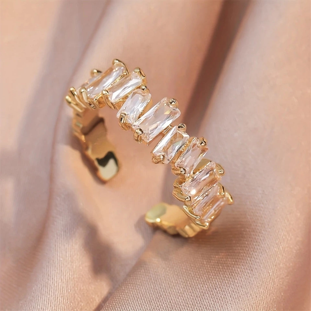 Inlaid Crystals Gold Ring