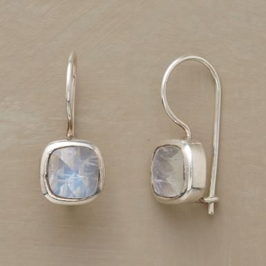 Vintage Moonstone Cubic Earrings